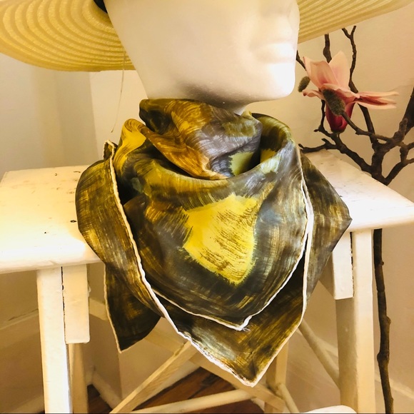 vintage silk scarf - Picture 8 of 8